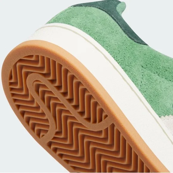 adidas Campus Suede Sneaker in Green with Cream Accents JR0104 NWT - Picture 8 of 15